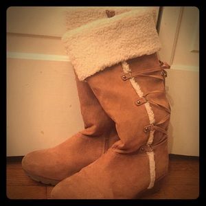 Payless American Eagle Brown boots